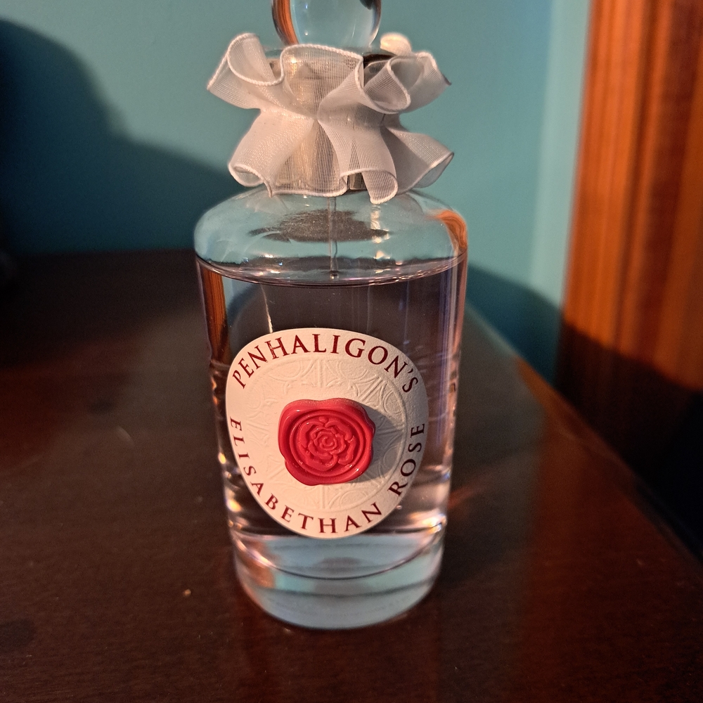 Penhaligon's Pink Bath Soak Luxurious Bubbles